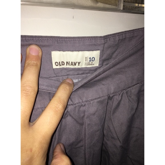 Color Block Pleated Skirt - Picture 3 of 6